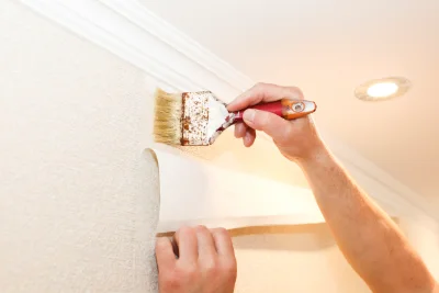 Pose de papier peint à Brommat — revêtements muraux et toiles de verre
